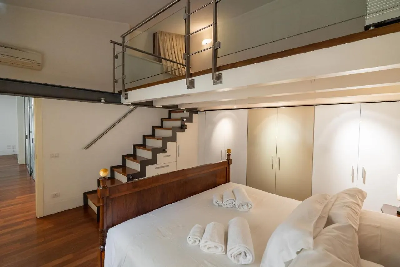 Apartament Terrazza Garibaldi By Postcardsfrom Werona
